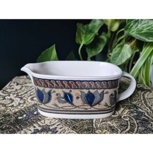 Mikasa Arabella CAC01 Gravy Boat Intaglio Replacement Piece 7"